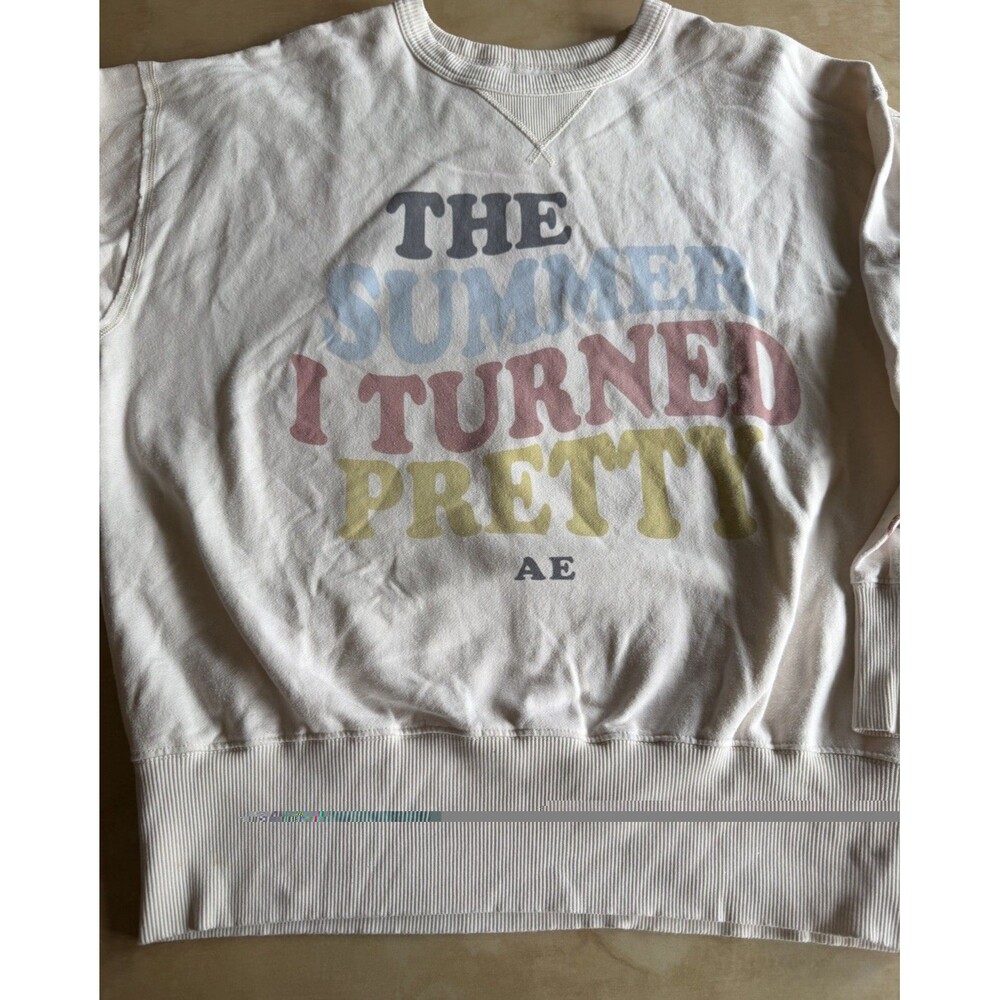 American Eagle x The Summer I Turned Pretty Sweatshirt XS Pullover Crew Merch